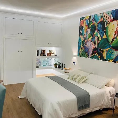 Lavica Di Mezzo Appartement Catánia