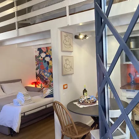 Lavica Di Mezzo Appartement Catánia