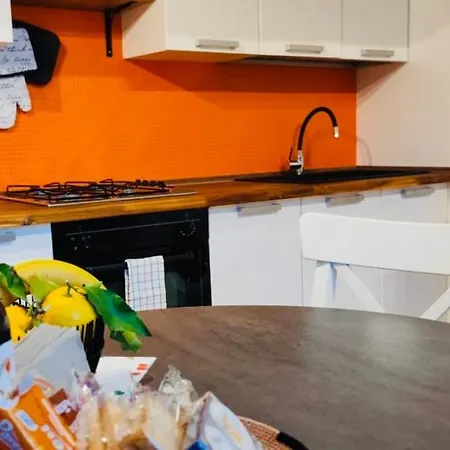 Lavica Di Mezzo Appartement Catánia